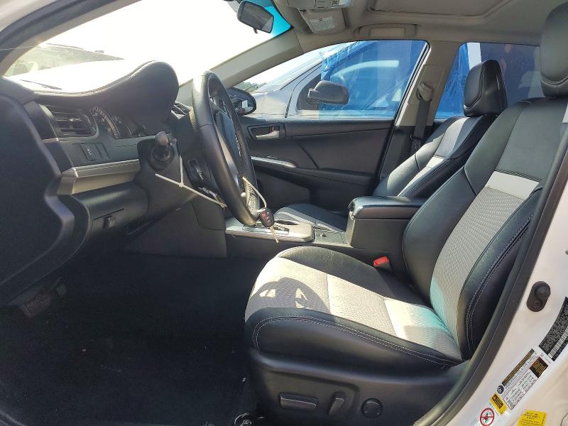 62490576 :رقم المزاد ، 4T1BF1FK2EU472010 vin ، 2014 Toyota Camry مزاد بيع