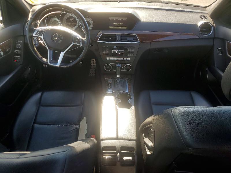 2013 Mercedes-benz C მანქანა იყიდება აუქციონზე, vin: WDDGF8AB3DA880600, აუქციონის ნომერი: 66689306