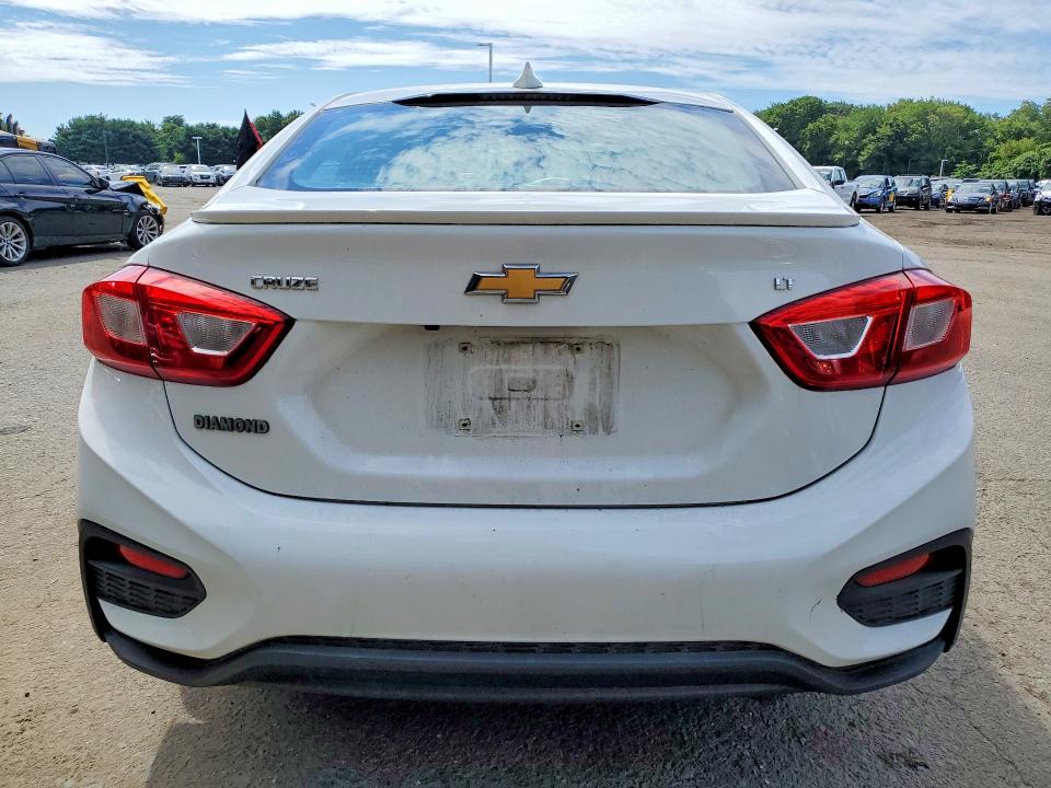63263726 :رقم المزاد ، 1G1BE5SM1G7253085 vin ، 2016 Chevrolet Cruze مزاد بيع