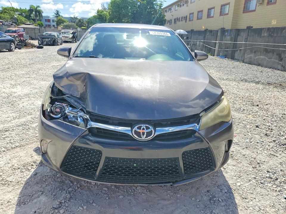 Продаж на аукціоні авто 2015 Toyota Camry, vin: 4T1BF1FK8FU922812, номер лоту: 64780366