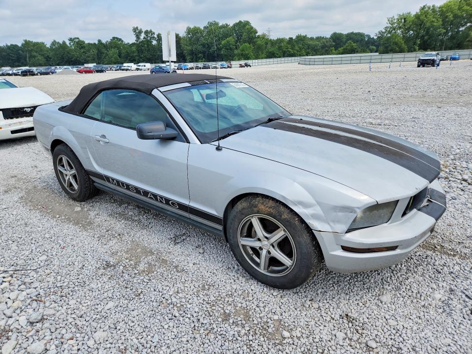 Продаж на аукціоні авто 2005 Ford Mustang, vin: 1ZVFT84N855191650, номер лоту: 64697316