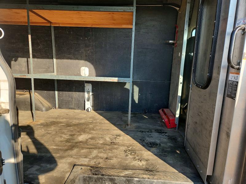 2017 Ford Transit მანქანა იყიდება აუქციონზე, vin: 1FTBW3XGXHKA15911, აუქციონის ნომერი: 63770106
