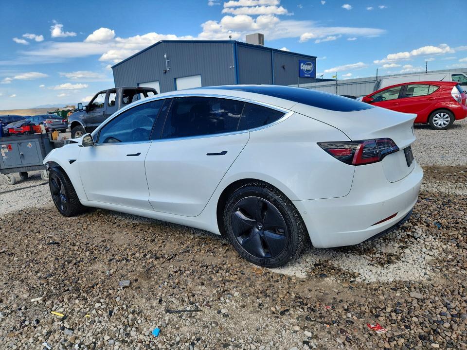 2020 Tesla Model 3 მანქანა იყიდება აუქციონზე, vin: 5YJ3E1EB5LF711438, აუქციონის ნომერი: 65522436
