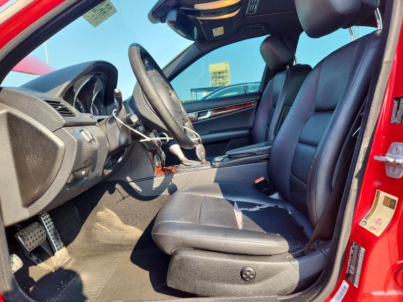 66442936 :رقم المزاد ، WDDGF5GB9AR122845 vin ، 2010 Mercedes-benz C مزاد بيع