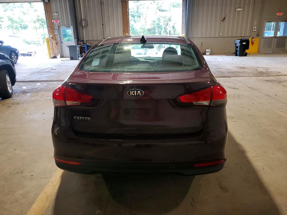 Aukcja sprzedaży 2018 Kia Forte, vin: 3KPFL4A77JE232642, numer aukcji: 63671606