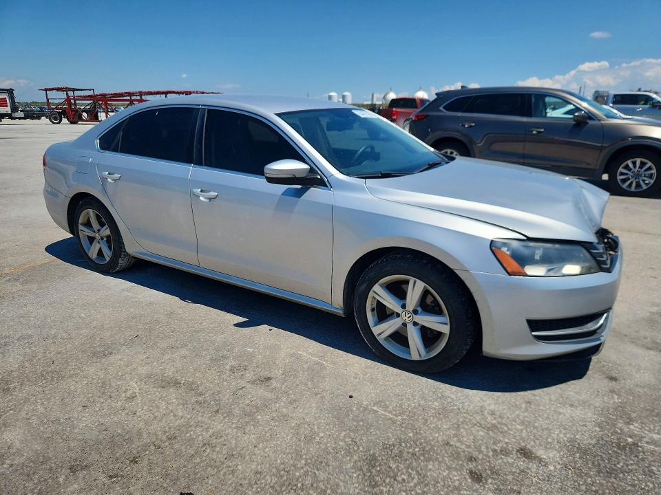 2014 Volkswagen Passat მანქანა იყიდება აუქციონზე, vin: 1VWBT7A38EC075047, აუქციონის ნომერი: 63457506