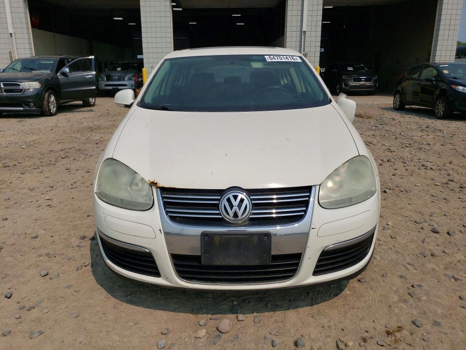 Продаж на аукціоні авто 2008 Volkswagen Jetta, vin: 3VWRM71K98M135438, номер лоту: 64701416