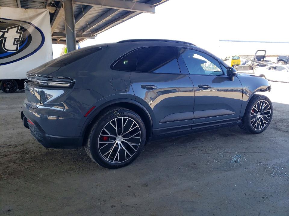 2025 Porsche Macan მანქანა იყიდება აუქციონზე, vin: WP1AB2XA7SL154081, აუქციონის ნომერი: 65932156