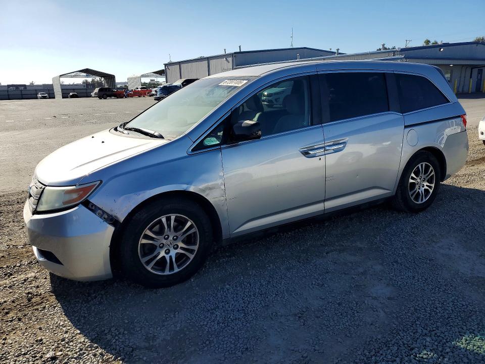 67207406 :رقم المزاد ، 5FNRL5H45CB062180 vin ، 2012 Honda Odyssey مزاد بيع