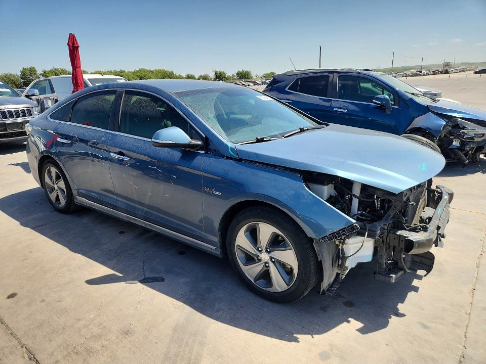 2016 Hyundai Sonata Hybrid მანქანა იყიდება აუქციონზე, vin: KMHE34L10GA020693, აუქციონის ნომერი: 63364686