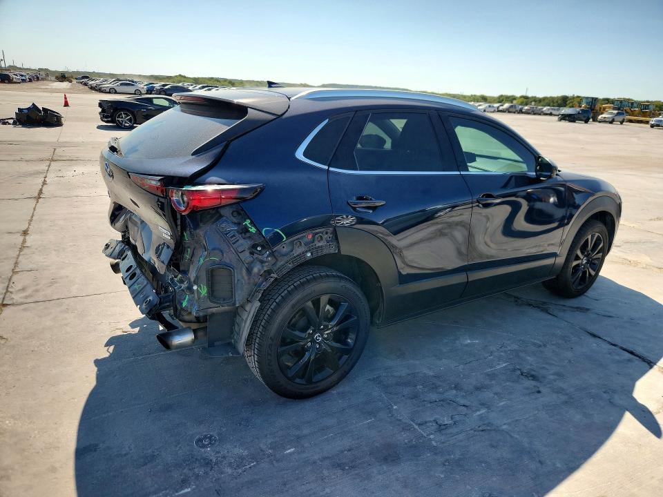 64171096 :رقم المزاد ، 3MVDMBDYXMM242474 vin ، 2021 Mazda Cx-30 مزاد بيع