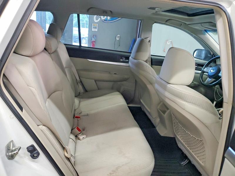 66053146 :رقم المزاد ، 4S4BRBGCXA3371365 vin ، 2010 Subaru Outback مزاد بيع