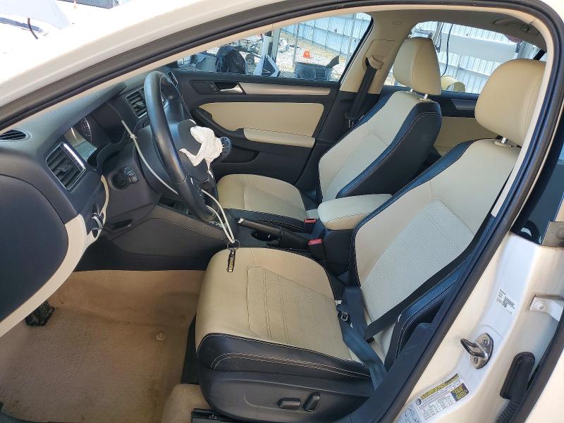 63999956 :رقم المزاد ، 3VWLX7AJ1DM407298 vin ، 2013 Volkswagen Jetta مزاد بيع