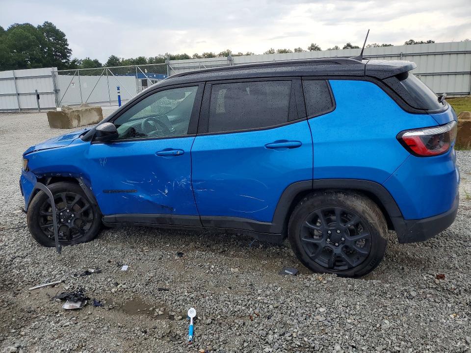 2022 Jeep Compass მანქანა იყიდება აუქციონზე, vin: 3C4NJCBBXNT198275, აუქციონის ნომერი: 66719756