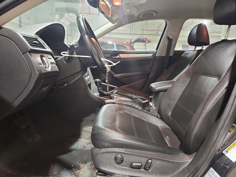 2012 Volkswagen Passat მანქანა იყიდება აუქციონზე, vin: 1VWBP7A38CC011866, აუქციონის ნომერი: 63994266