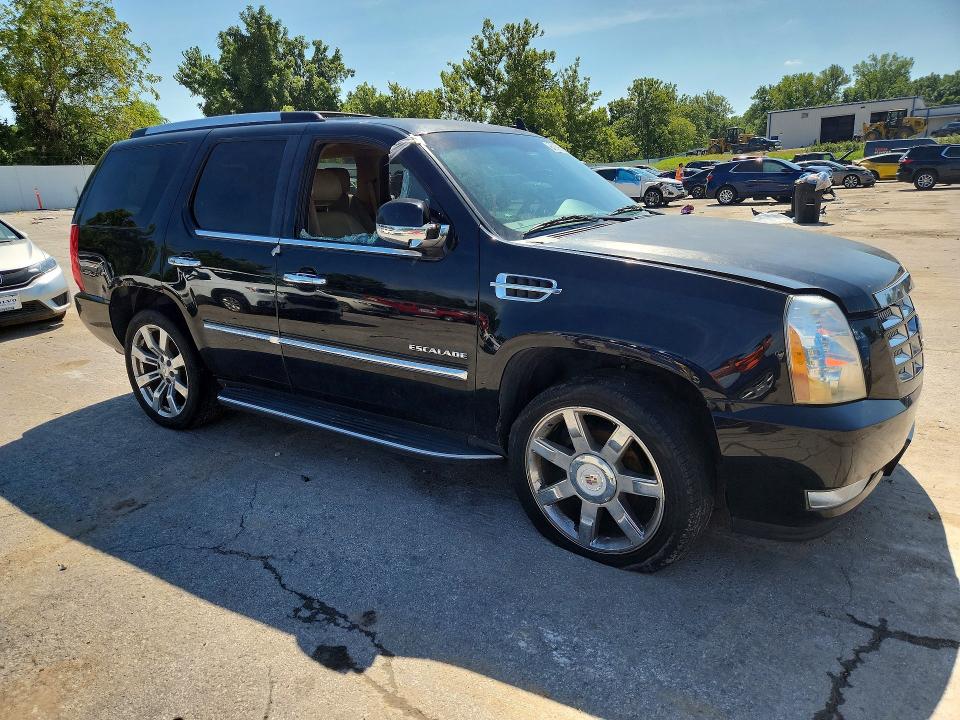 2014 Cadillac Escalade მანქანა იყიდება აუქციონზე, vin: 1GYS4BEF2ER144152, აუქციონის ნომერი: 65289586