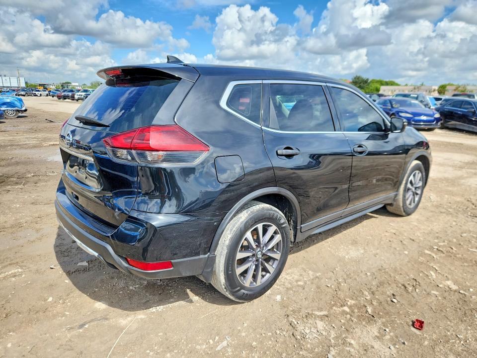 Продажа на аукционе авто 2018 Nissan Rogue, vin: 5N1AT2MT3JC803800, номер лота: 64332346