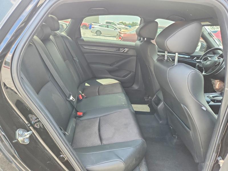 64072476 :رقم المزاد ، 1HGCV1F31LA050346 vin ، 2020 Honda Accord مزاد بيع