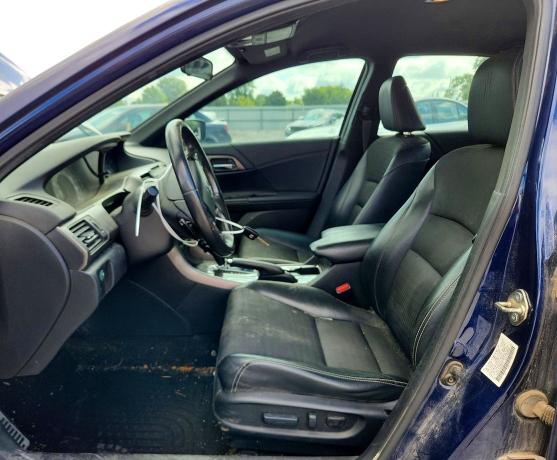 Продаж на аукціоні авто 2016 Honda Accord, vin: 1HGCR2F52GA082210, номер лоту: 63294226