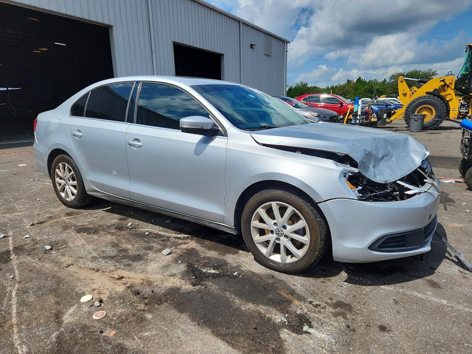 2013 Volkswagen Jetta მანქანა იყიდება აუქციონზე, vin: 3VWDP7AJXDM367310, აუქციონის ნომერი: 63792446