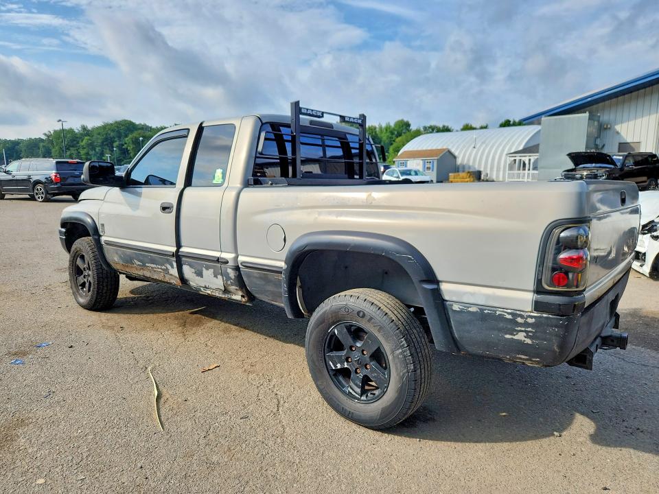 1999 Dodge Ram 1500 მანქანა იყიდება აუქციონზე, vin: 3B7HF13Y5XG205909, აუქციონის ნომერი: 66257546