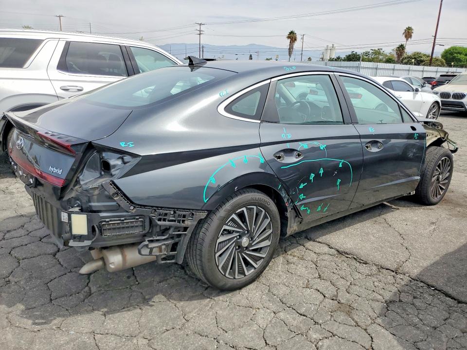 Продажа на аукционе авто 2020 Hyundai Sonata Hybrid, vin: KMHL54JJ1LA013685, номер лота: 64540556