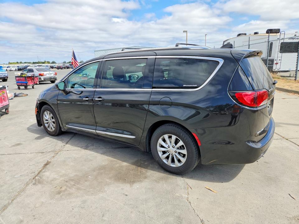 Aukcja sprzedaży 2019 Chrysler Pacifica, vin: 2C4RC1BG5KR665595, numer aukcji: 65378096
