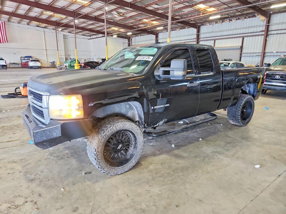 Auction sale of the 2008 Chevrolet Silverado, vin: 1GCHK29KX8E126877, lot number: 63350726
