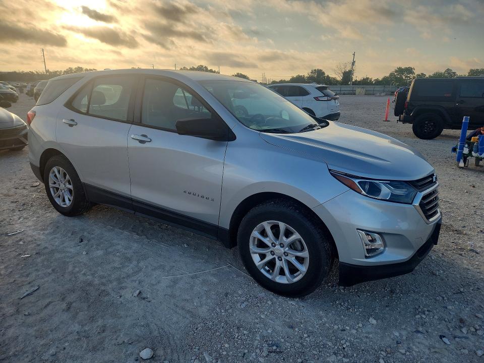 Продаж на аукціоні авто 2018 Chevrolet Equinox, vin: 3GNAXHEV9JS582393, номер лоту: 64150866