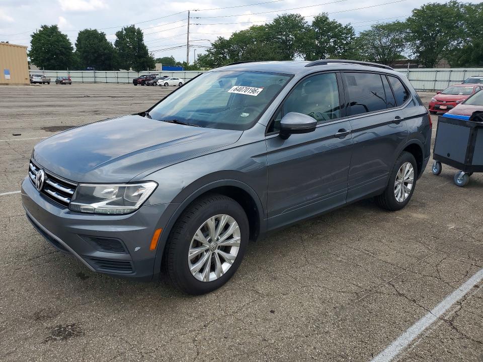 Продаж на аукціоні авто 2018 Volkswagen Tiguan, vin: 3VV0B7AX6JM055020, номер лоту: 64070196