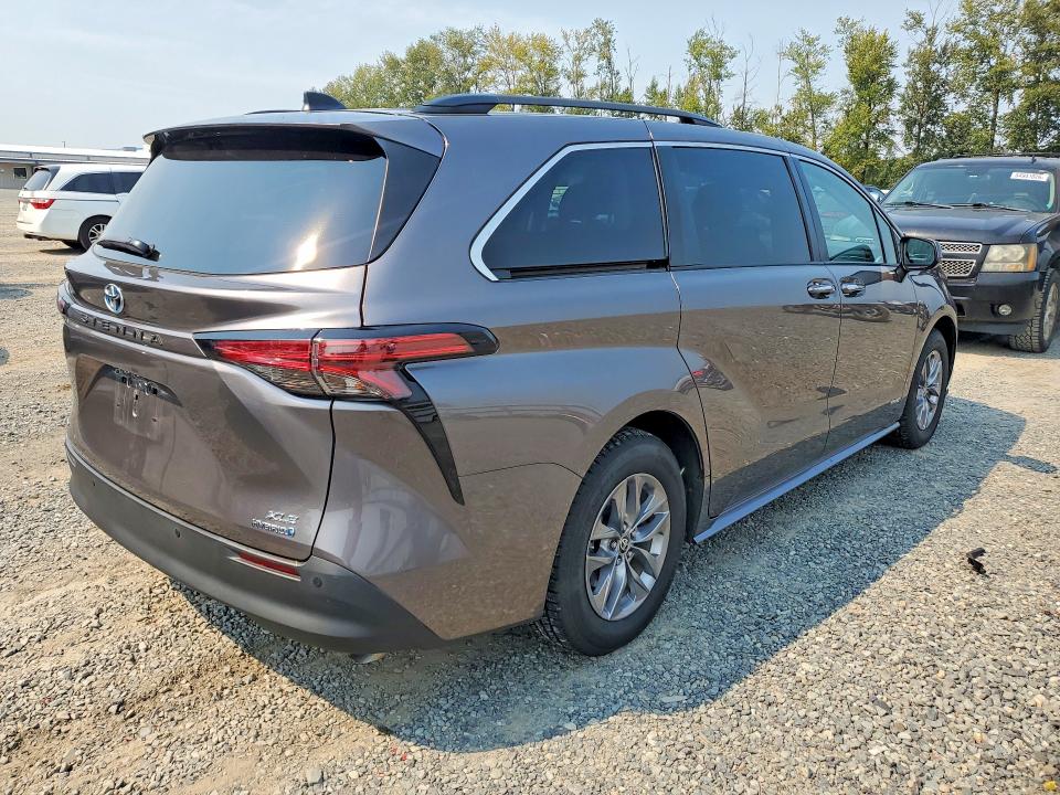 2021 Toyota Sienna მანქანა იყიდება აუქციონზე, vin: 5TDYSKFC6MS033467, აუქციონის ნომერი: 65954116