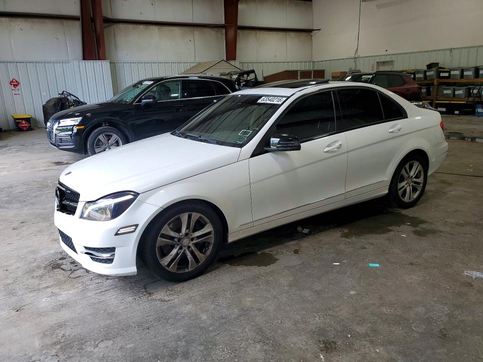 63540216 :رقم المزاد ، WDDGF8AB7DG051011 vin ، 2013 Mercedes-benz C مزاد بيع