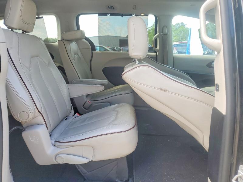 63842886 :رقم المزاد ، 2C4RC1GGXHR544384 vin ، 2017 Chrysler Pacifica مزاد بيع