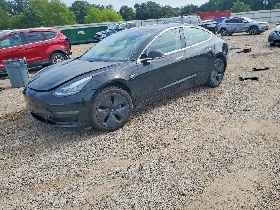 2018 Tesla Model 3 მანქანა იყიდება აუქციონზე, vin: 5YJ3E1EA0JF172117, აუქციონის ნომერი: 65095146