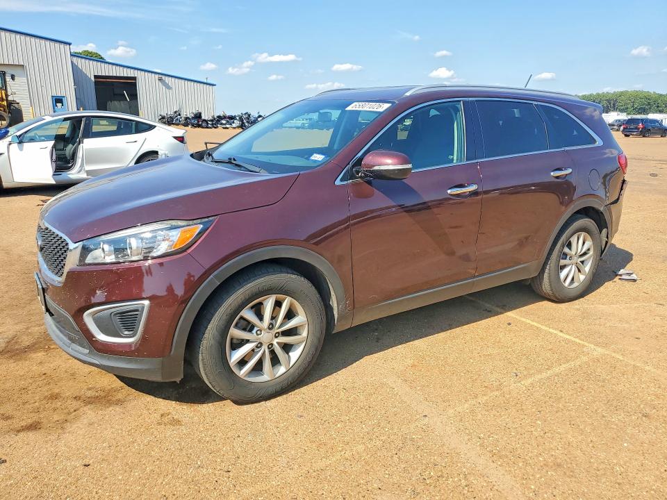 2017 Kia Sorento მანქანა იყიდება აუქციონზე, vin: 5XYPG4A56HG329822, აუქციონის ნომერი: 65801026