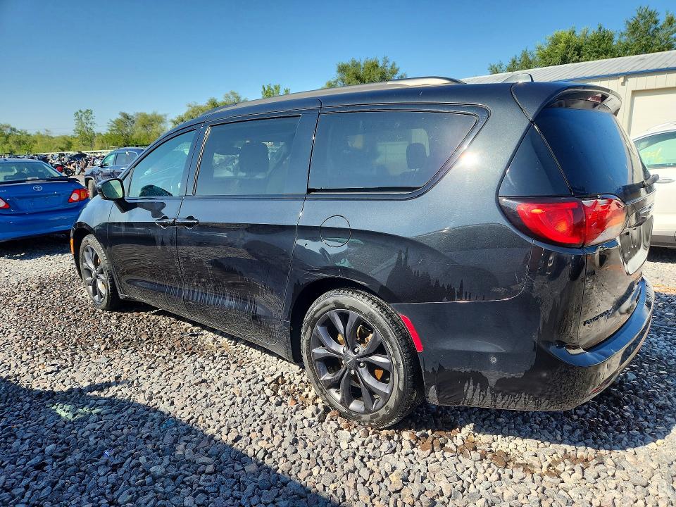 Продаж на аукціоні авто 2020 Chrysler Pacifica, vin: 2C4RC1BGXLR104682, номер лоту: 65669396