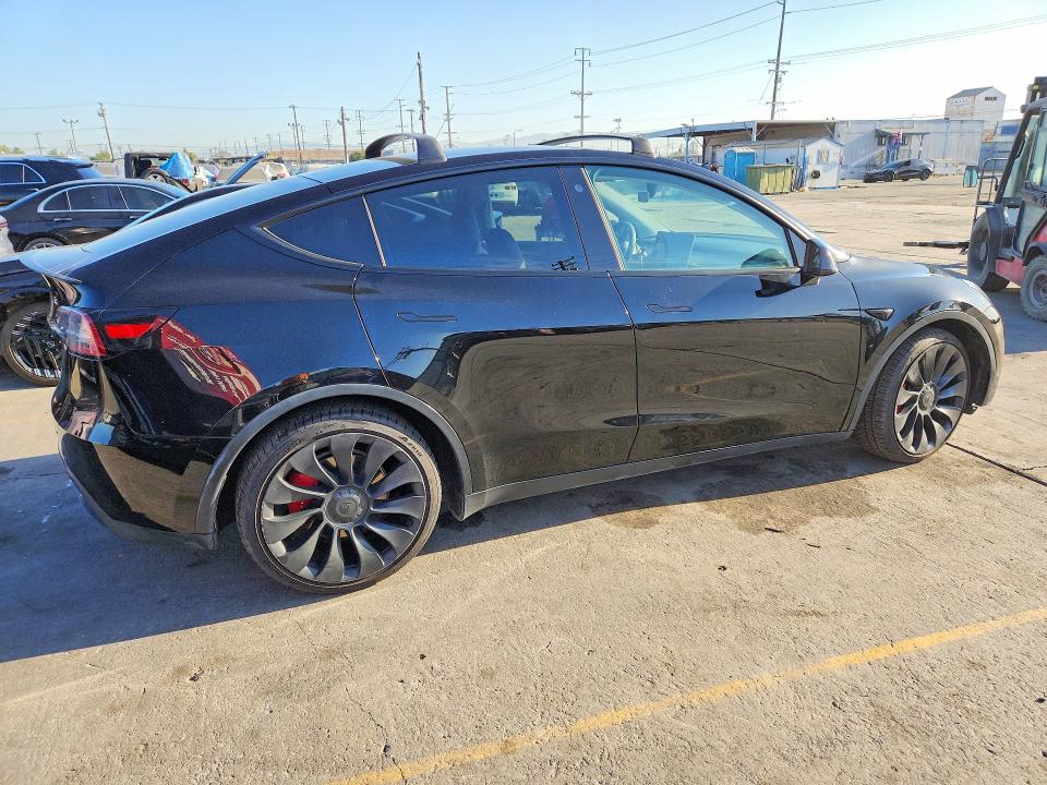 Продаж на аукціоні авто 2021 Tesla Model Y, vin: 5YJYGDEF5MF216081, номер лоту: 66776016
