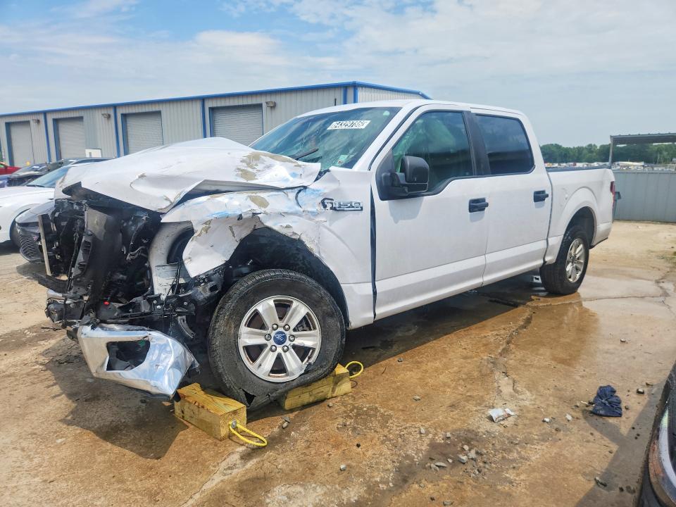 64329786 :رقم المزاد ، 1FTEW1C83FKF08455 vin ، 2015 Ford F150 مزاد بيع