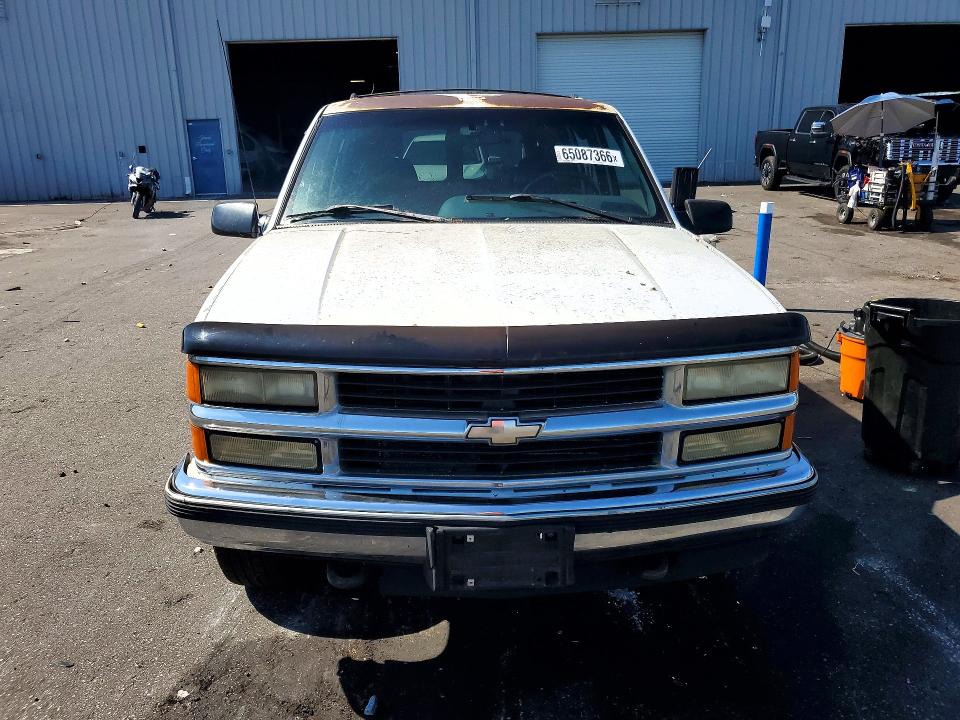 Продаж на аукціоні авто 1995 Chevrolet Suburban, vin: 1GNFK16K9SJ437048, номер лоту: 65087366