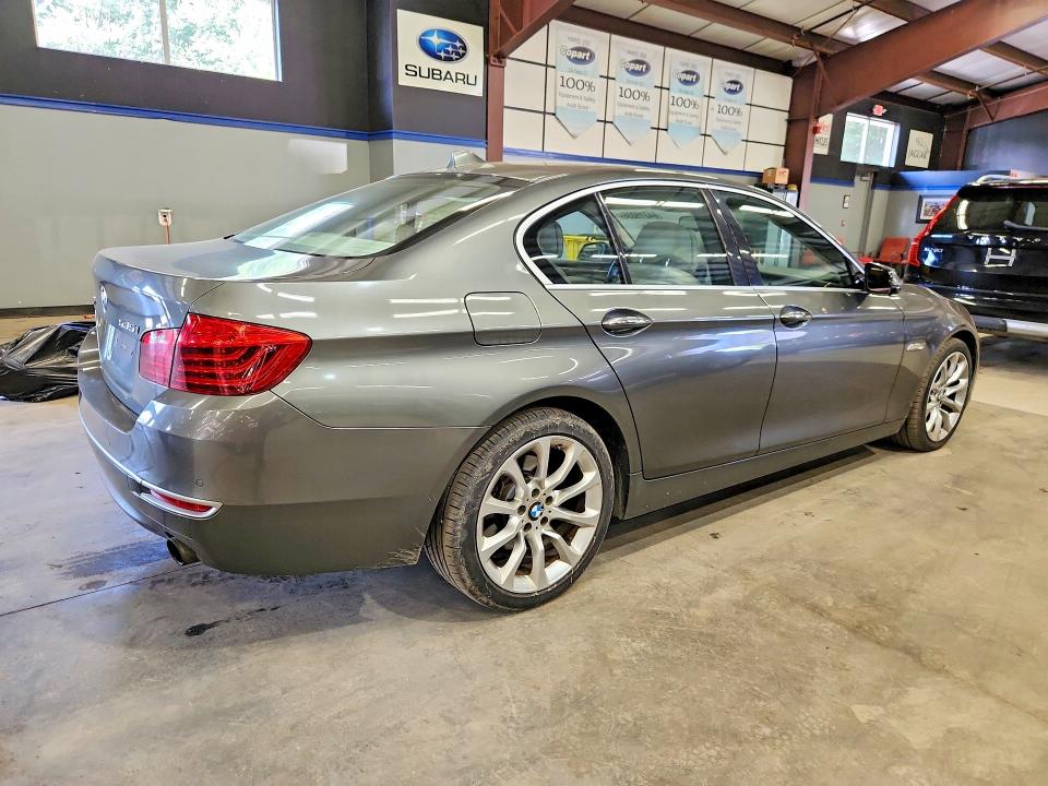 64319236 :رقم المزاد ، WBA5B3C59ED537374 vin ، 2014 Bmw 535 مزاد بيع