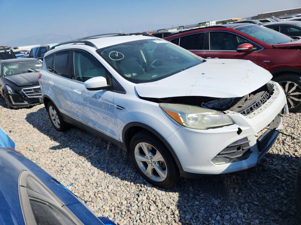 2013 Ford Escape მანქანა იყიდება აუქციონზე, vin: 1FMCU9G94DUD40224, აუქციონის ნომერი: 63031076