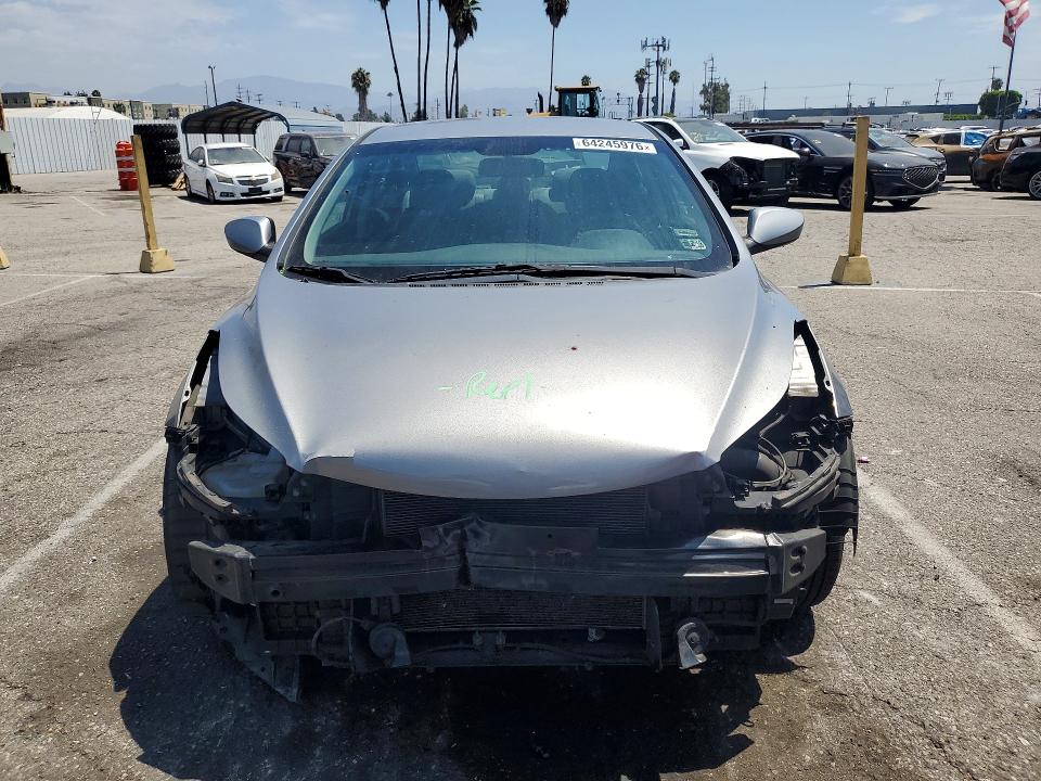 Продаж на аукціоні авто 2015 Hyundai Elantra, vin: KMHDH4AE4FU353821, номер лоту: 64245976
