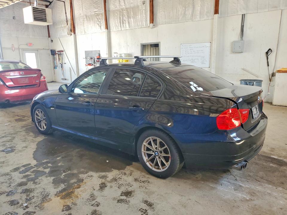 65438766 :رقم المزاد ، WBAPH5C54AA439335 vin ، 2010 Bmw 328 مزاد بيع