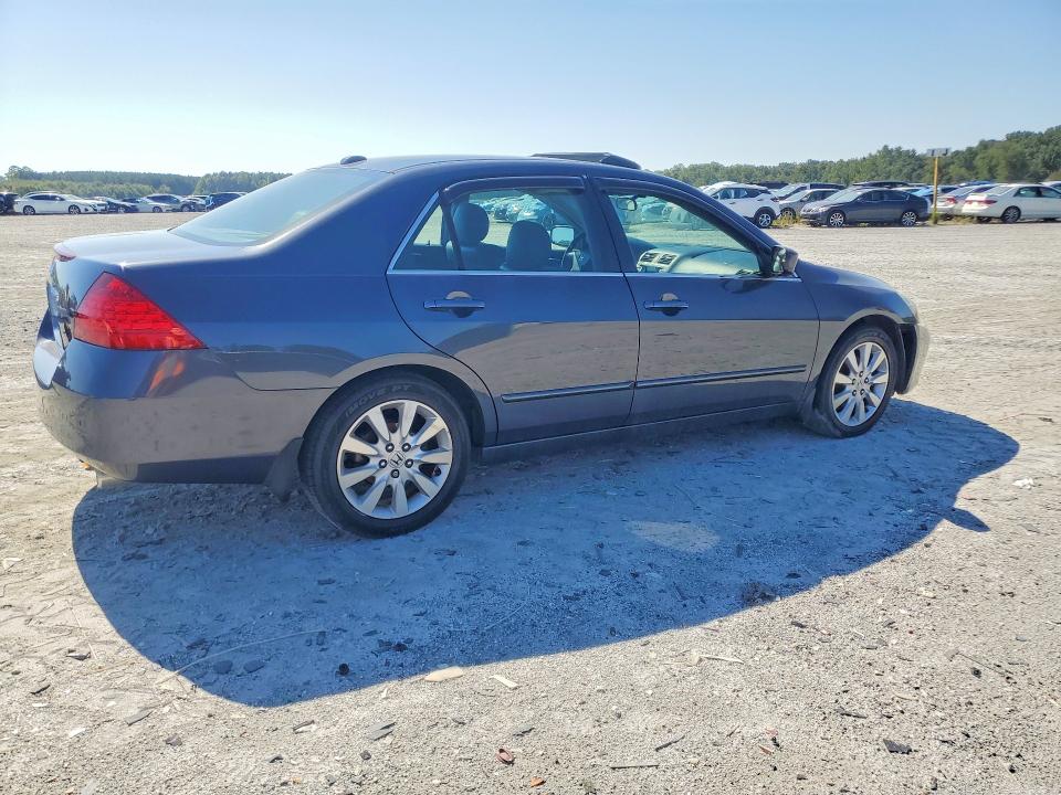 2007 Honda Accord მანქანა იყიდება აუქციონზე, vin: 1HGCM66507A000481, აუქციონის ნომერი: 66169136