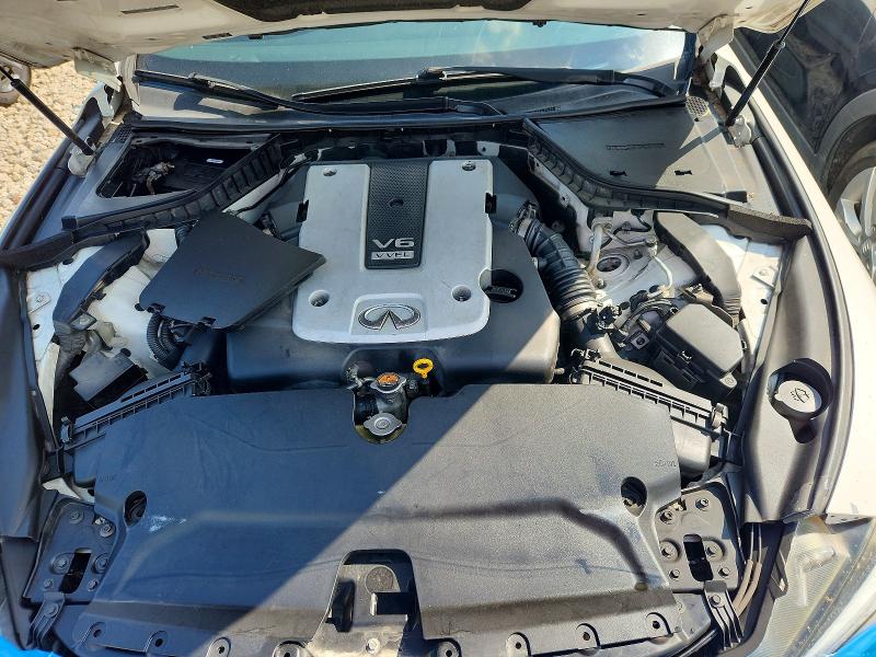 62693596 :رقم المزاد ، JN1BV7AP5FM340232 vin ، 2015 Infiniti Q50 مزاد بيع
