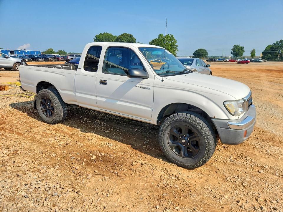 64369806 :رقم المزاد ، 4TASN92N3YZ578278 vin ، 2000 Toyota Tacoma مزاد بيع