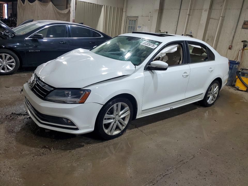 65305076 :رقم المزاد ، 3VWL17AJ2HM410413 vin ، 2017 Volkswagen Jetta مزاد بيع