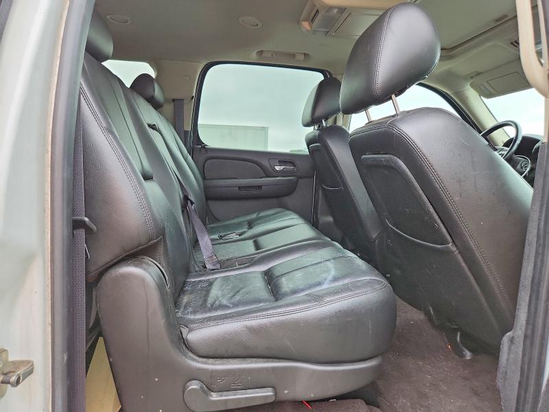 65517556 :رقم المزاد ، 1GNUKJE30AR292340 vin ، 2010 Chevrolet Suburban مزاد بيع