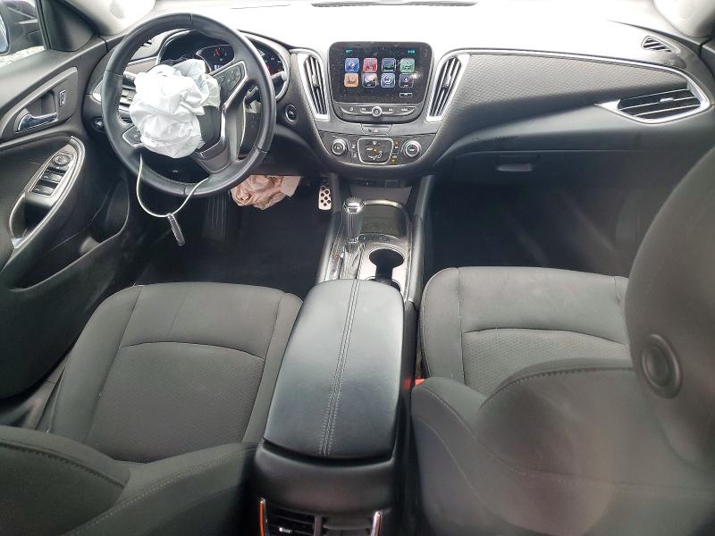 64702826 :رقم المزاد ، 1G1ZE5ST8HF111460 vin ، 2017 Chevrolet Malibu مزاد بيع