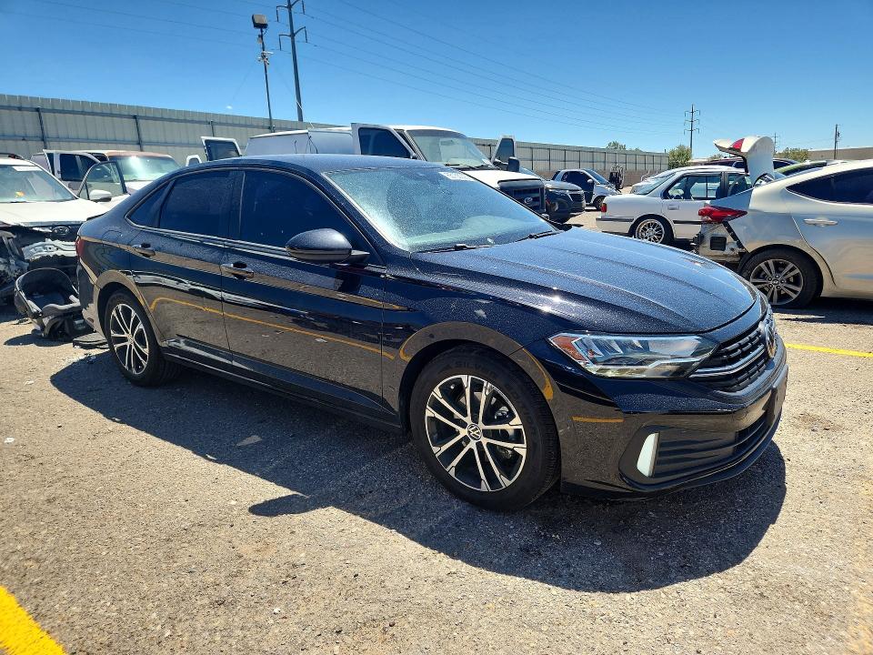 2022 Volkswagen Jetta მანქანა იყიდება აუქციონზე, vin: 3VWBM7BUXNM020151, აუქციონის ნომერი: 65165036